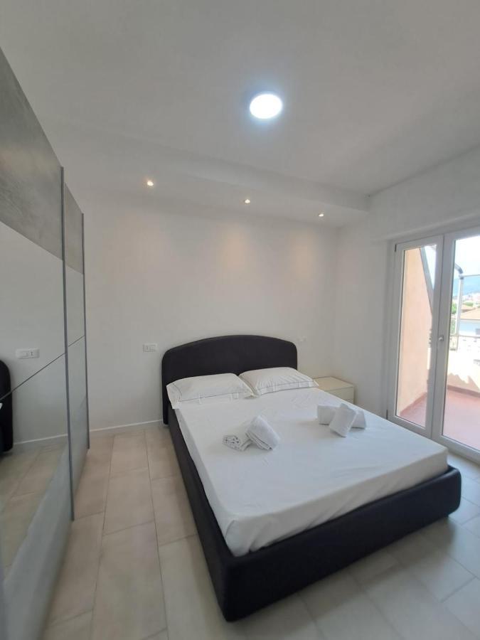 Attico Sweet Dreams Apartment Loano Exterior photo